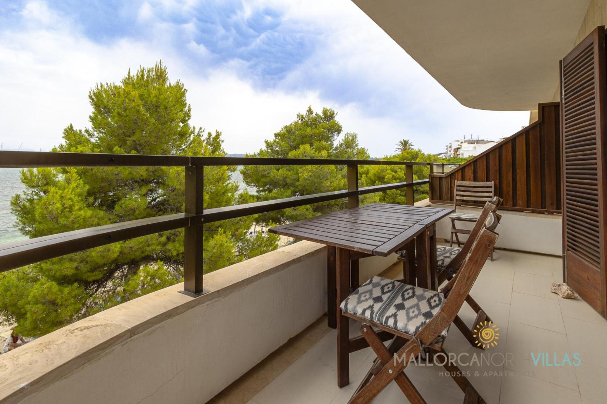 Apartamento Voramar II First Line Pine Walk Apartment Port de Pollenca Exterior photo