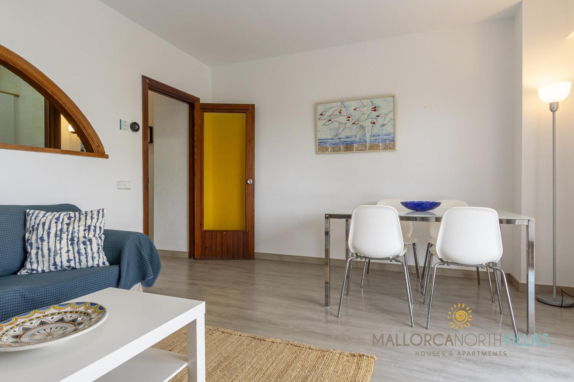 Apartamento Voramar II First Line Pine Walk Apartment Port de Pollenca Exterior photo